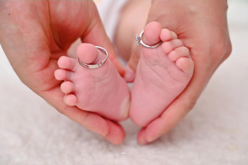 金昌宝宝发烧退不下去